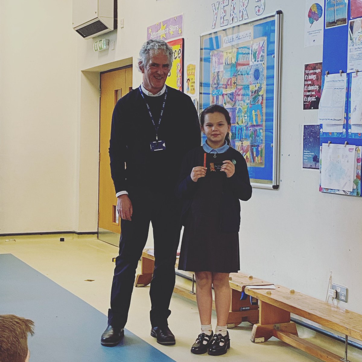 murdishawwest's tweet photo. Well done for being awarded your pen licence! Well done! #mwcpEnglish #mwcpwrite #welldone #proudofmyselfie #mwcpcelebrate #mwcpcare #care #cooperate #achieve #respect #enjoy βοΈ π« π ππΌ https://t.co/UJSOUJ5TEC