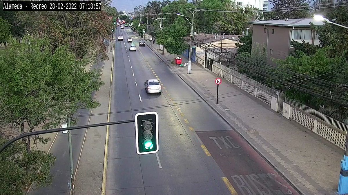 07:20 hrs #Rancagua A esta hora, se mantiene flujo vehicular moderado en Alameda.