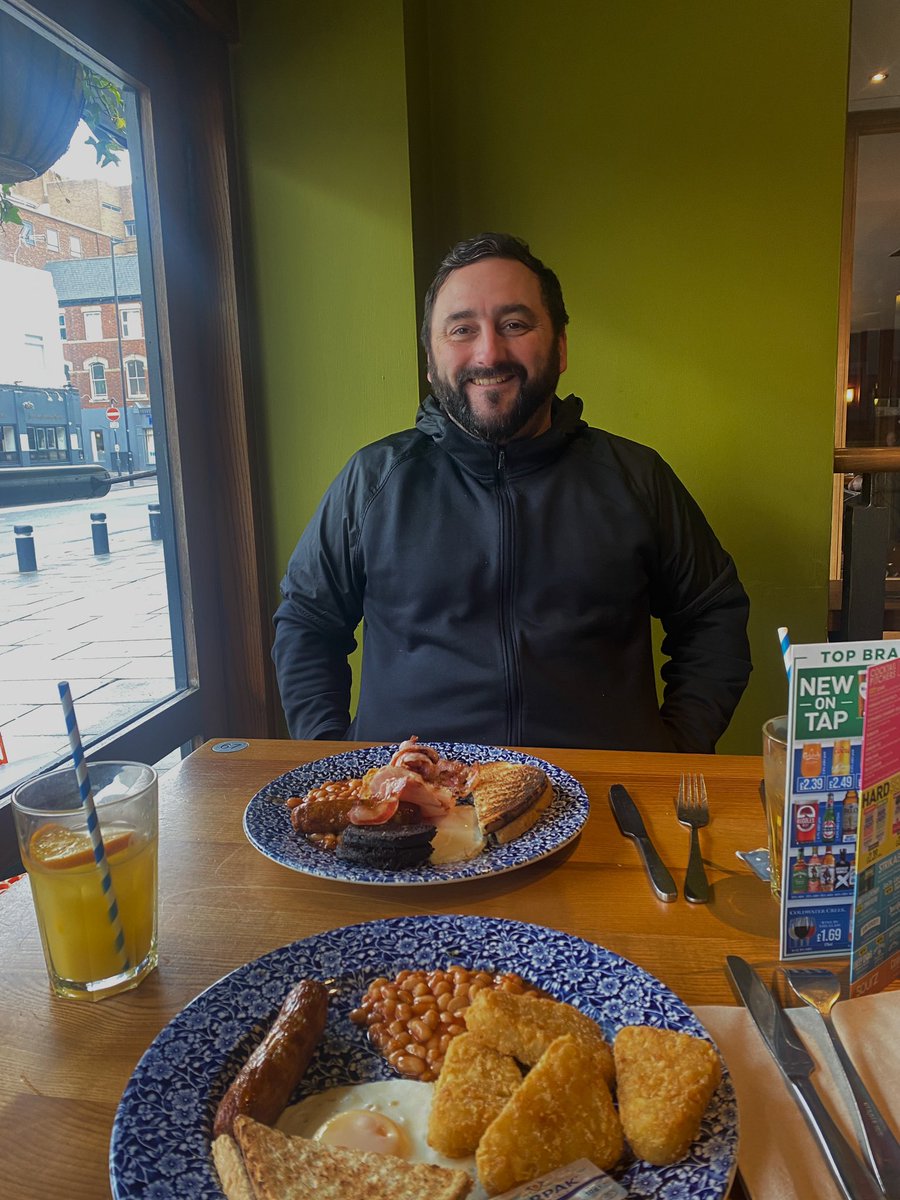 birthday breakfast❤️ happy birthday <a href="/ktaylor83/">Karl Taylor</a> love you loads dad!!! xxxx