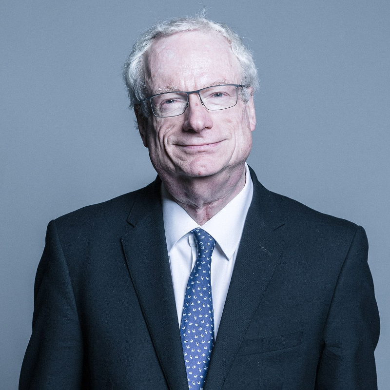 Cambridge_Uni's tweet photo. Lord Chris Smith broke barriers in politics as the first openly gay MP. Now he's broken another – the first openly gay head of a #Cambridge College.

On the last day of #LGBTHistoryMonth, join us and Lord Smith in celebrating difference: https://t.co/rqspAKeyNB

@pembroke1347