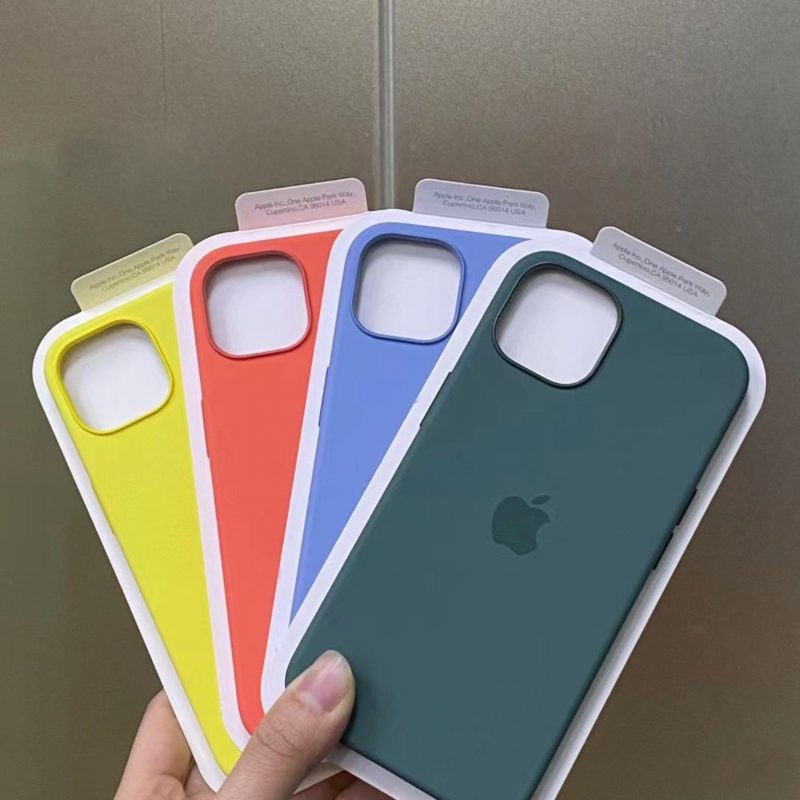 MacRumors's tweet photo. Leaked Photos Show New Spring Colors for iPhone 13 Cases https://t.co/y5KawUU6lb by @waxeditorial https://t.co/k9fLFxMCLe