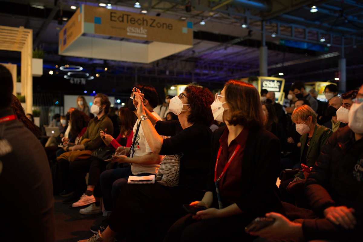 mSchools_MWC's tweet photo. How do we ensure #EDTECH products live up to their promises?
@BeckySage responds: “Evidence and Trust. Collaborate, work together. We must ensure there’s #goodevidence, behind the products we put out. We are all responsable of co-creating an #EDTECHecosystem. https://t.co/TztHhmBhVu