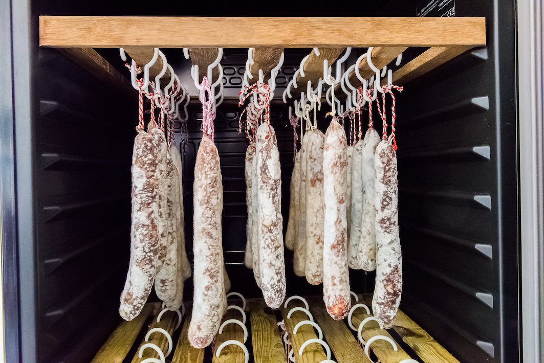 foodepedia (@foodepedia) on Twitter photo You're going to find me, out in the country! Remarkable cooking in a beautiful setting. We eat with and talk to chef patron and charcutier Dave Watts <a href="/VisitHampshire/">Visit Hampshire</a> #Rustic #pubgrub #charcuterie
bit.ly/3JSOv7Y You're going to find me, out in the country! Remarkable cooking in a beautiful setting. We eat with and talk to chef patron and charcutier Dave Watts <a href="/VisitHampshire/">Visit Hampshire</a> #Rustic #pubgrub #charcuterie
bit.ly/3JSOv7Y
