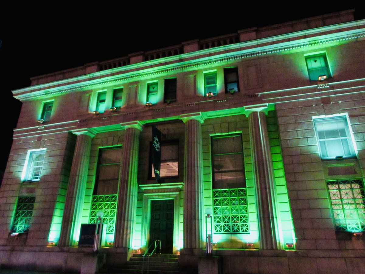 アイルランド発の世界的な祝祭日、セント・パトリックス・デイをお祝い🇮🇪

世界中の建物や象徴的な場所を緑色にライトアップする「グローバル・グリーニング」☘️
松江市は3ヶ所
まず3/1(火)～21(月.祝)から #カラコロ工房 がグリーンに🟩

#セントパトリックスデー　#GlobalGreening
#StPatricksDay