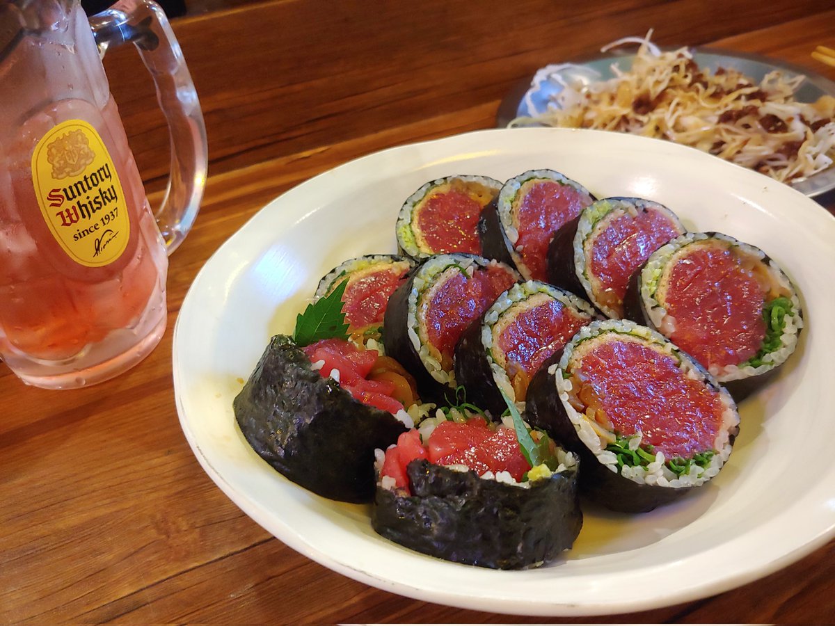 Leegye7's tweet photo. 맛나다벅 #bugcity

@vane4fi @Bug4city https://t.co/YHk8iVmxfg