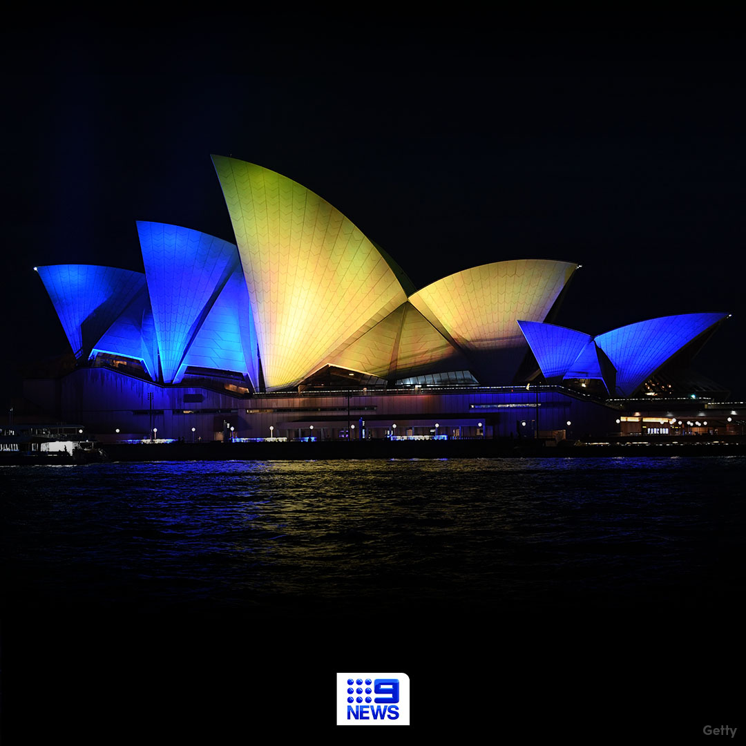 9NewsSyd's tweet photo. In solidarity with the people of Ukraine, Sydney's iconic Opera House sails will light up with the colours of the Ukrainian flag for the next week.

LIVE UPDATES ON UKRAINE: https://t.co/HlEQwkvfIN #9News https://t.co/ZsfEZf3yQg