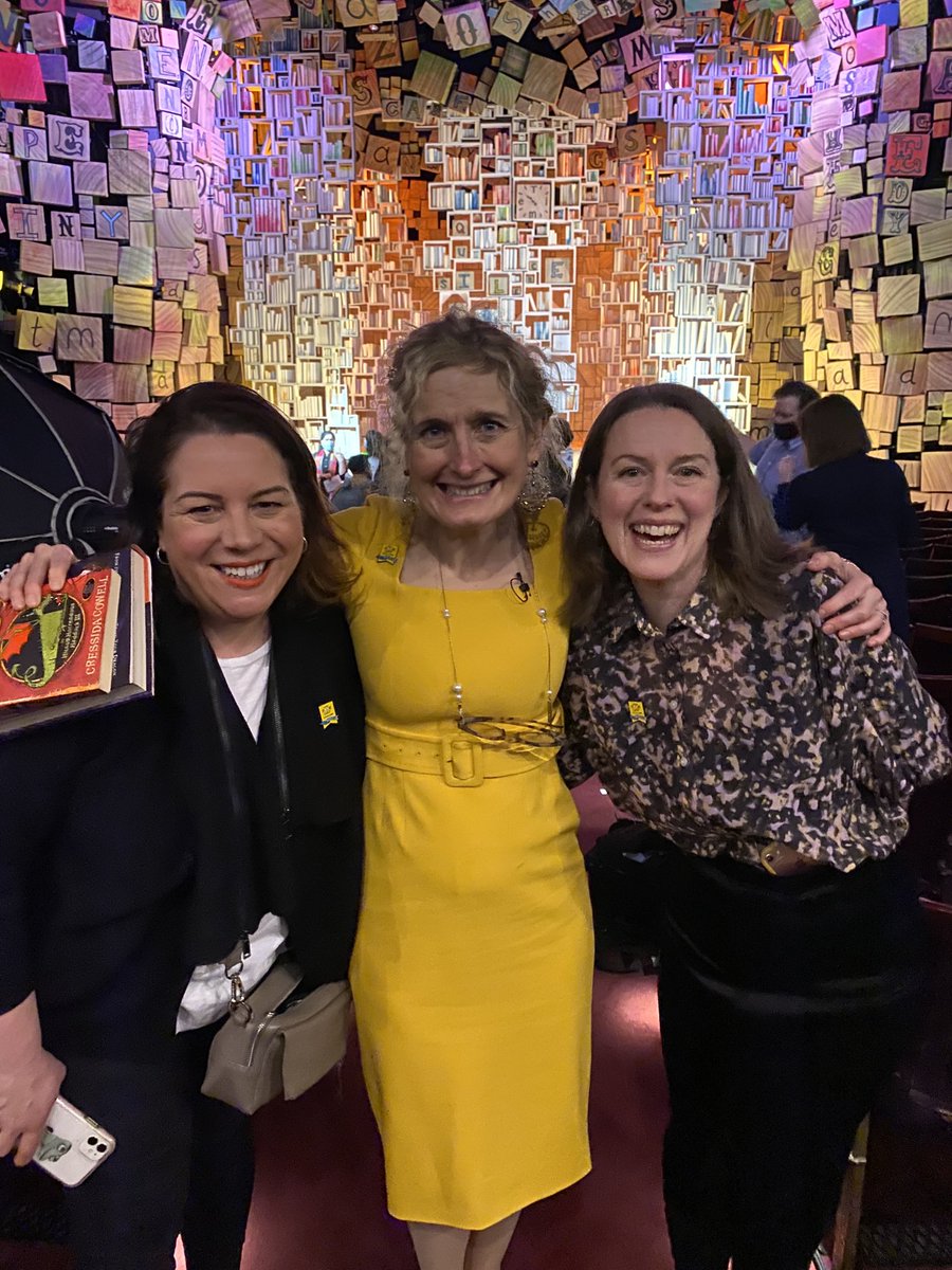 Cressida Cowell tweet media