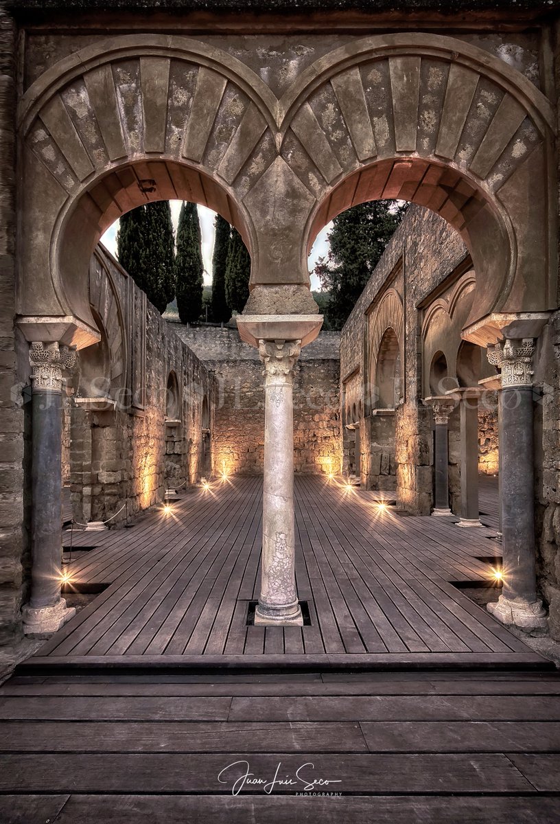 Cuatro Patrimonios en un solo sueño... Córdoba ~ Feliz día de Andalucía.
Mezquita-Catedral (1984).
Conjunto historico (1994).
Fiesta de los Patios (2012).
Medina Azahara (2018).
<a href="/Cordoba_spain/">ℂÓℝ𝔻𝕆𝔹𝔸</a> <a href="/Cordoba_spain/">ℂÓℝ𝔻𝕆𝔹𝔸</a> <a href="/CordobaESP/">Turismo de Córdoba</a> <a href="/MencantaCordoba/">Córdoba (España)</a> <a href="/VerCordoba/">Que ver en Córdoba</a> <a href="/TurismoAndaluz/">Turismo Andalucía</a> <a href="/viveandalucia/">Vive Andalucía</a>