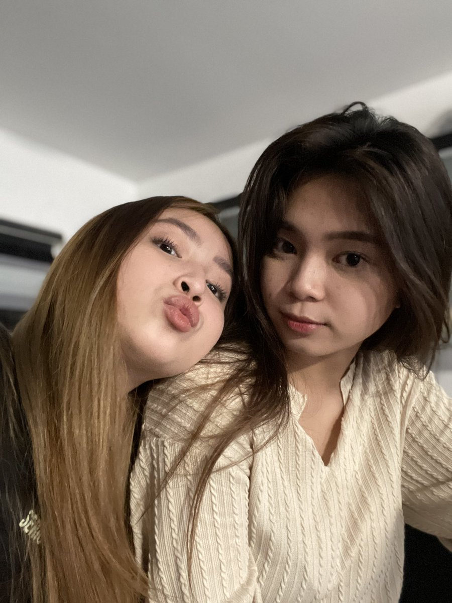 eckaaaabii's tweet photo. My loves 

HAPPY 1ST BIAMIVERSARY https://t.co/OXNbIlFsRe