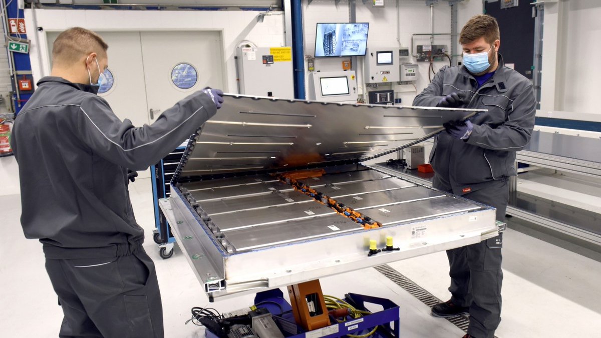 El Partido Riojano lamenta que La Rioja pierda la fábrica de baterías eléctricas de Volkswagen que creará en Sagunto más de 3000 empleos directos y recuerdan que hace meses propusieron a Concha Andreu ofrecer un proyecto industrial ambicioso para atraer a esta fábrica a La Rioja.