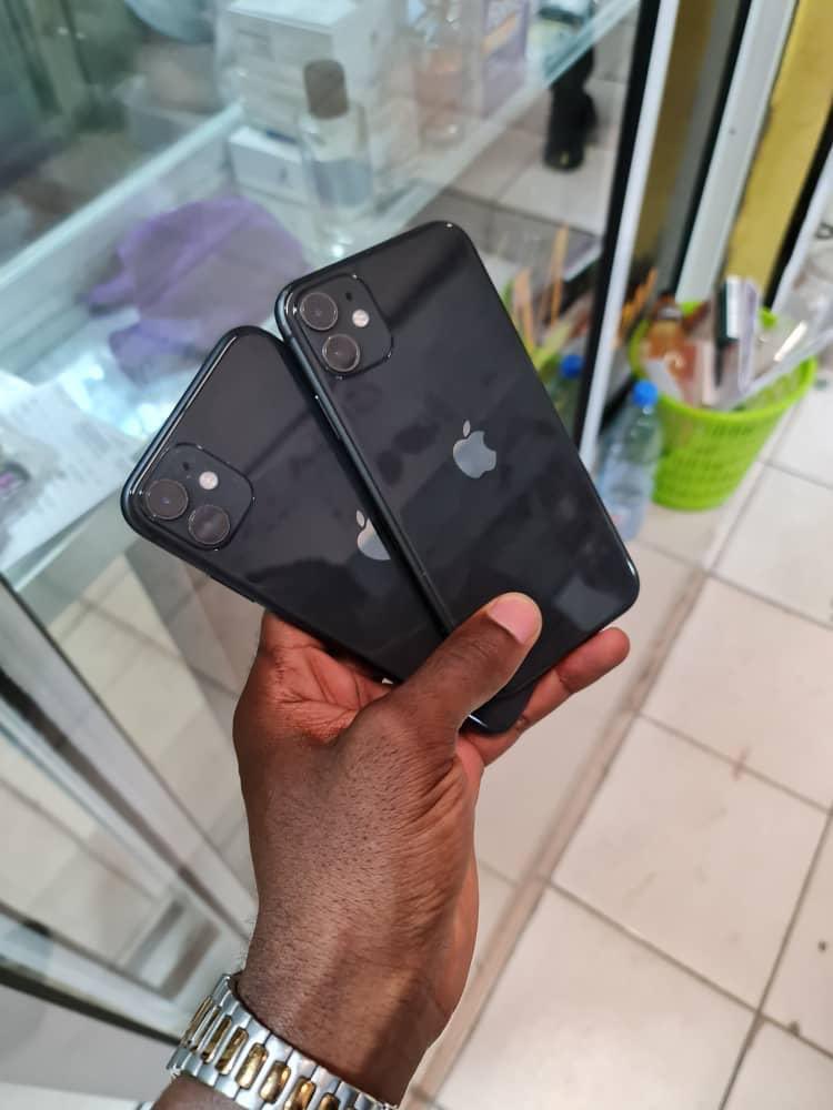 Vous recherchez un téléphone à la fois performant, élégant et qui tient agréablement sur votre main? 🤔

Cet annonceur vous propose des IPhone 11 📱 que vous allez adorer.

Pour vous les offrir cliquez ici 👉🏽 bit.ly/3M7lK9w
Ou téléchargez KOI2BON sur le Playstore.