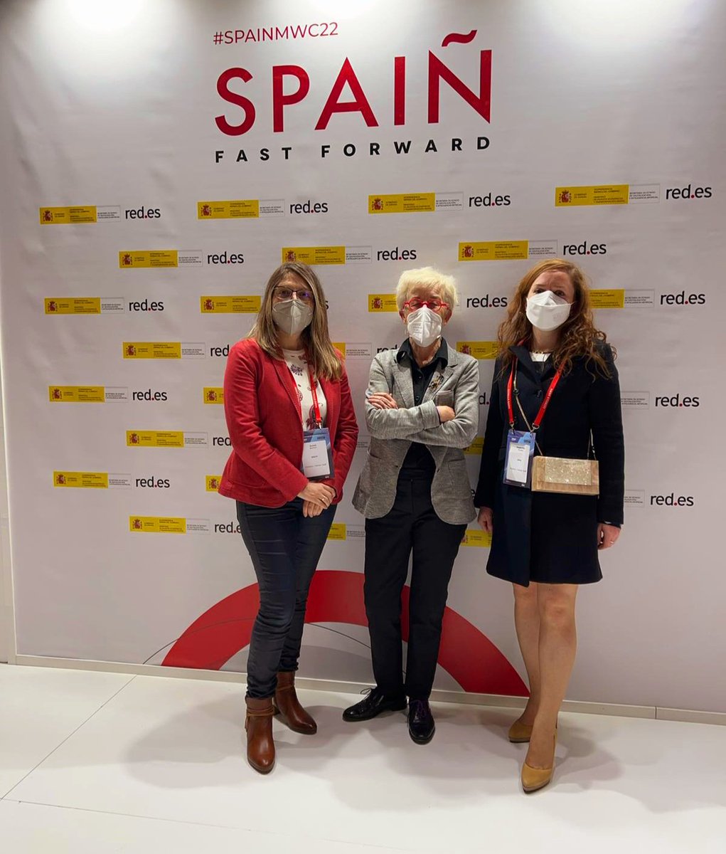 Inaugurando #4YFN22 #MWC22 y muy bien acompañadas por #TeresaVigón <a href="/ASTUREXExporta/">ASTUREX</a> 
 #SPAIN4YFN22 #SpainMWC22 
<a href="/Aurora_Barrero/">Aurora Barrero, Ph.D</a> @SoyLegalGeek