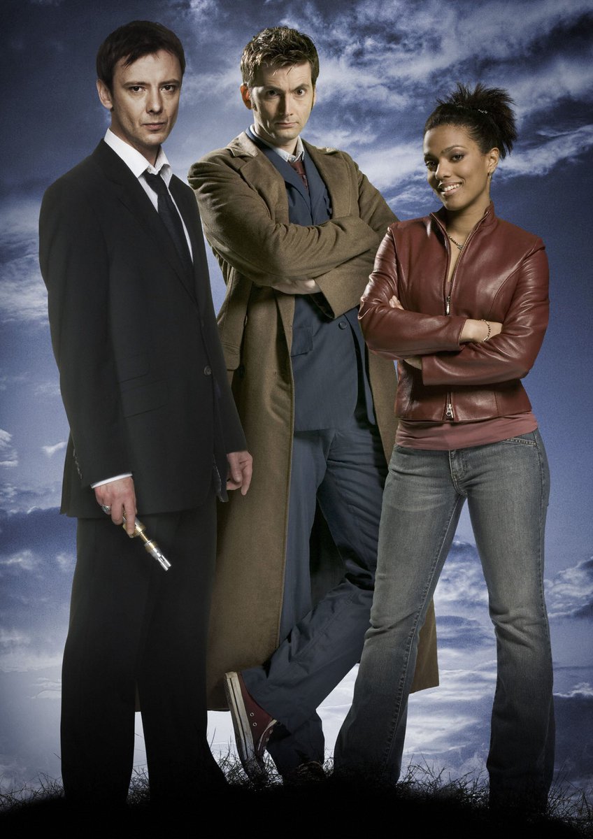 owen_ruthven's tweet photo. I'm absolutely crying at John Simm being photoshopped in these official pics and he's not even properly lit 😭 https://t.co/EP1wtDcKAl
