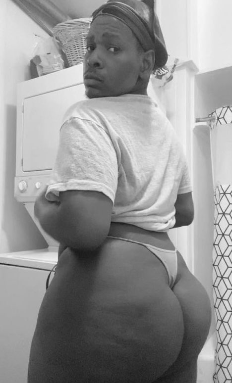 clapperqueen69's tweet photo. Hey guys DECIDED TO MAKE A TWITTER I LOVE TOP GUYS WHO LOVE BIG BUTT BOYS ! #bootyclaps #gaybigbutt #RAIN #CLAPPERQUEEN  #SEX #GENEROUS #content #xrated #pornhub @GayPornShares @clapperqueen69 https://t.co/5gtqwW5Vww