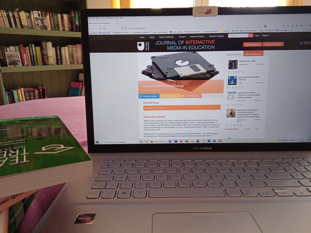 JIME_journal's tweet photo. 🙋CfBR (Call for Book Recommendations)! 📕📗📘

This year we would like to hear from the JIME community which #EdTech book(s) they would like us to review.

So please tweet your suggestions and feel free to retweet our call widely. 

Many thanks!

#JIMECommunity
#HigherEd https://t.co/fcmPIvfFjh
