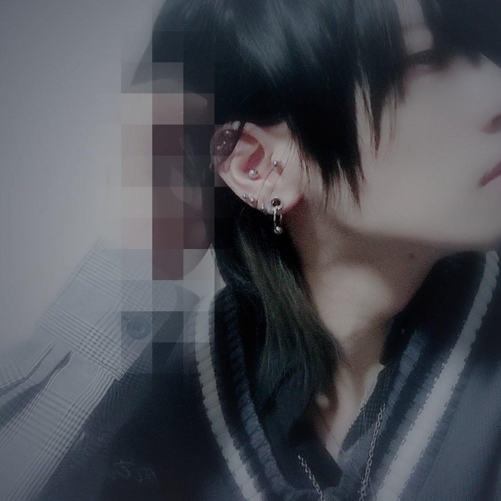 s____04270914's tweet photo. 固ツイにする
#自撮り界隈 #自撮り界隈と繋がりたい 
#雰囲気  #雰囲気嫌いじゃないって人いいね   #雰囲気嫌いじゃないよって人RT
#ピアス  #ピアス好きと繋がりたい 
#猫好きと繋がりたい https://t.co/2ACzzkrvIr