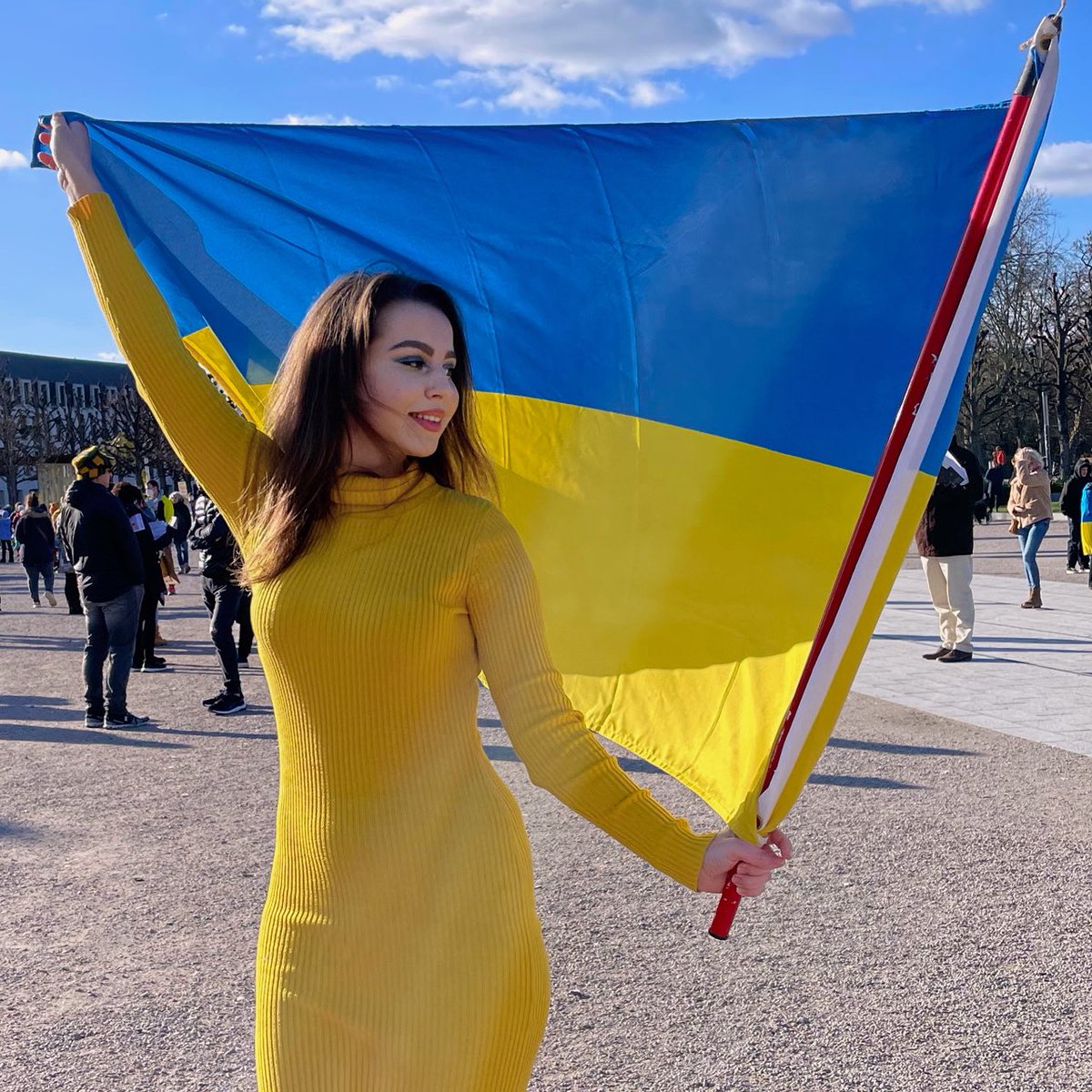 Angelika Valkova tweet media