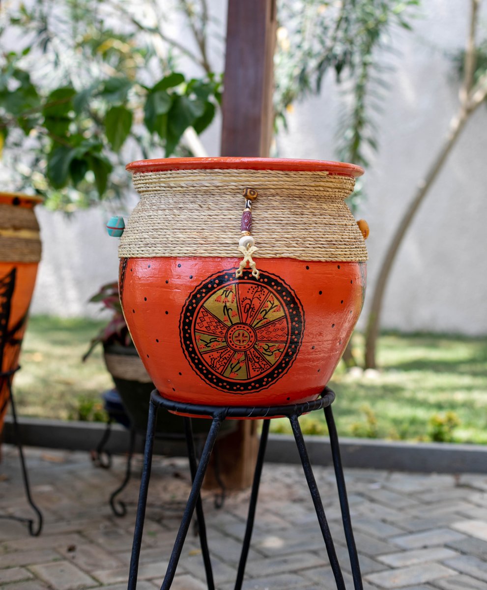 HeritagePots's tweet photo. #HeritagePots✨ https://t.co/Z6AwWzWYvH