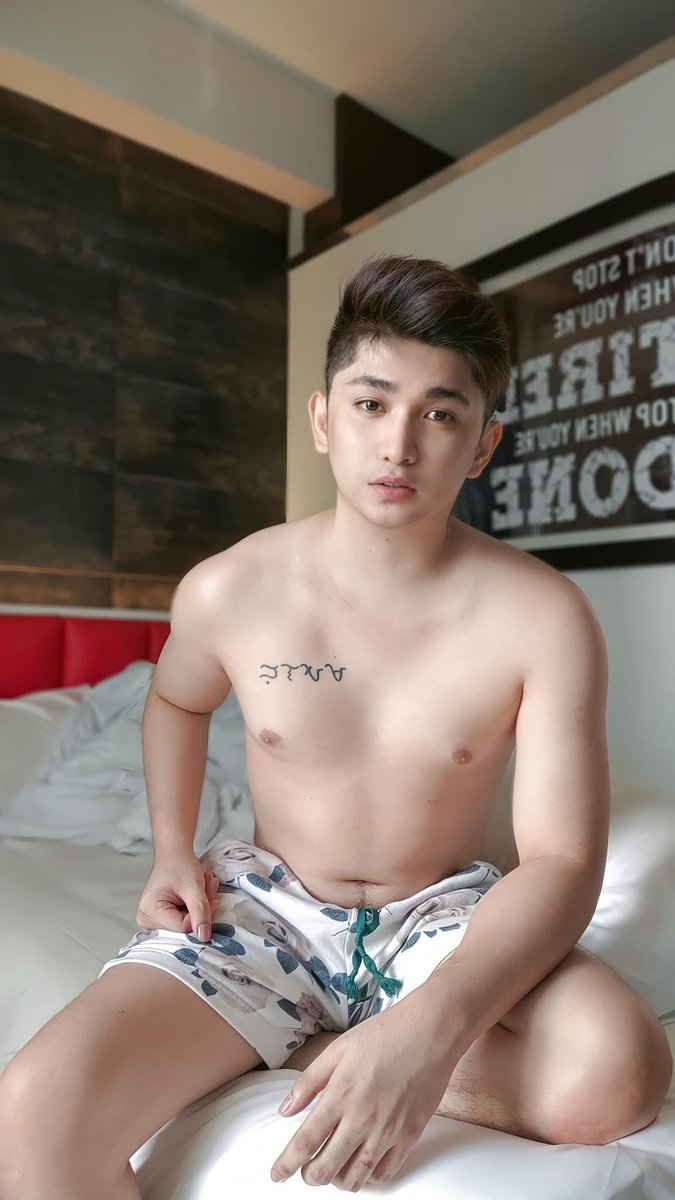 RichDeGuzman10's tweet photo. Facebook saw it first https://t.co/oqHuy9lktV