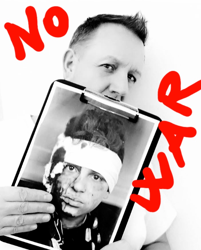 BrunoScorsone's tweet photo. #NoWar nonostante tutto continuo a credere nell'uomo https://t.co/wGFMOQHdVl