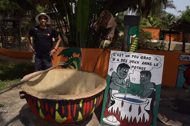 Just found these pictures...
Always have a hat on my head! 🤠
2001 vs 2021
📸 Ivory Coast 🇨🇮
#10yearsafter #photography #ivorycoast