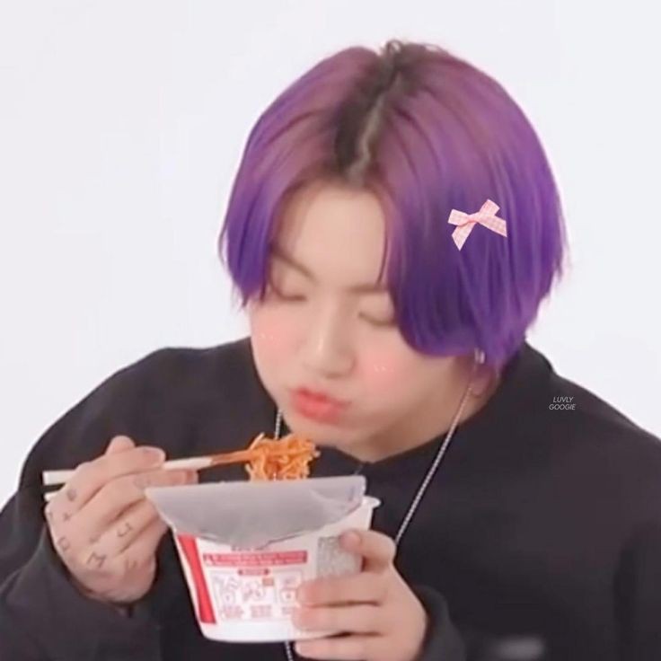 JKOOK, close tweet media