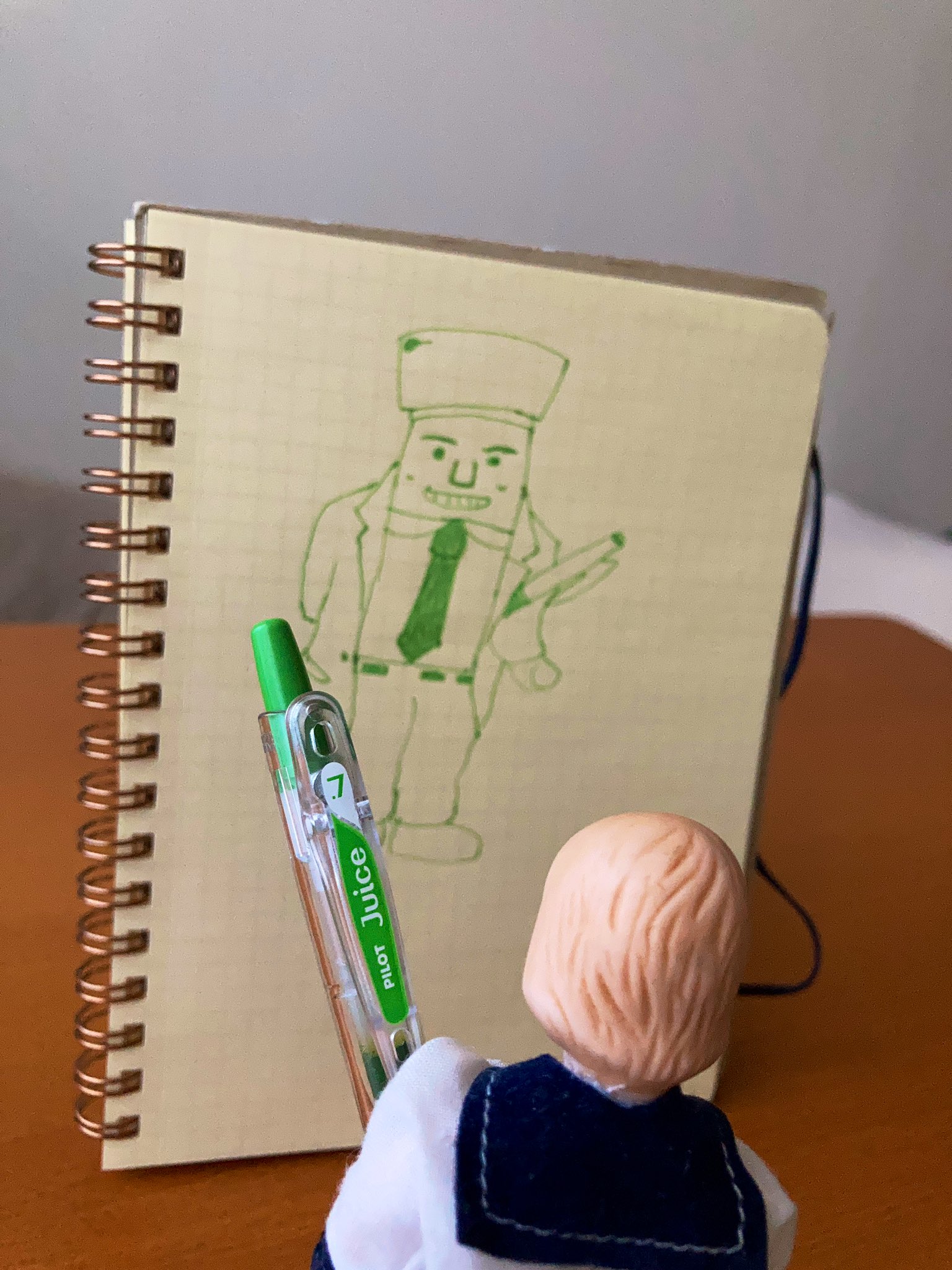おいなり ペンとコラボしたおかげで 普段絵を描かないジャス民さんのイラストや文字が見られるの凄く楽しい Pilotさん ほんとにありがとうございます 書きゴコチ超ジュース ジャニーズwest Juice Pilot T Co V6axlsitnn Twitter