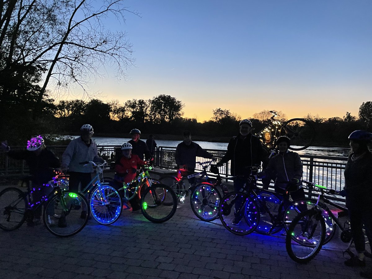 BelongingBrant's tweet photo. New podcast out w/ community connector Stan Gorecki @HeadBikes
Citizenship, parades, neighbourhoods, community health, #slowrolls & what happens when we build community together - so much inspiration! @CityofBrantford @BScenePaper @BrantHealthUnit #abcd
https://t.co/MMgcqXiY6K https://t.co/kkfUVkS9Un