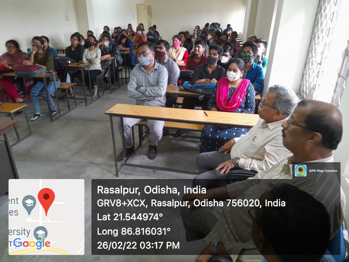 NEILBINDAS's tweet photo. Loved talking to people about herpetofauna and could see how much they misinterpreted them. Myths and mythologies preoccupy their mind.. was happy to answer questions from a diverse group of students! @FakirMohanUniv @CMO_Odisha @PMOIndia @dpradhanbjp #NationalScienceDay2022 https://t.co/84UbWPucj5