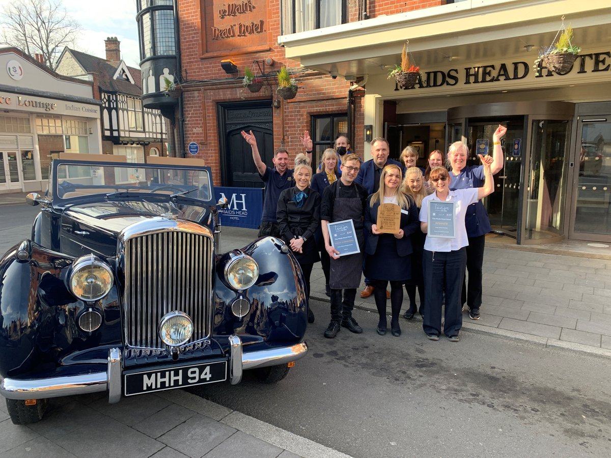 MaidsHeadHotel's tweet photo. We have just come back down to earth having picked up the #eastofEnglandtourismaward for the Best Large Hotel😊
Thank you to  @EnsorsAccounts for your recognition and to  @Archant  and  @IWMDuxford  for putting on such a fantastic event
Our congratulations to all finalists 👏 https://t.co/w53gSuQBRI