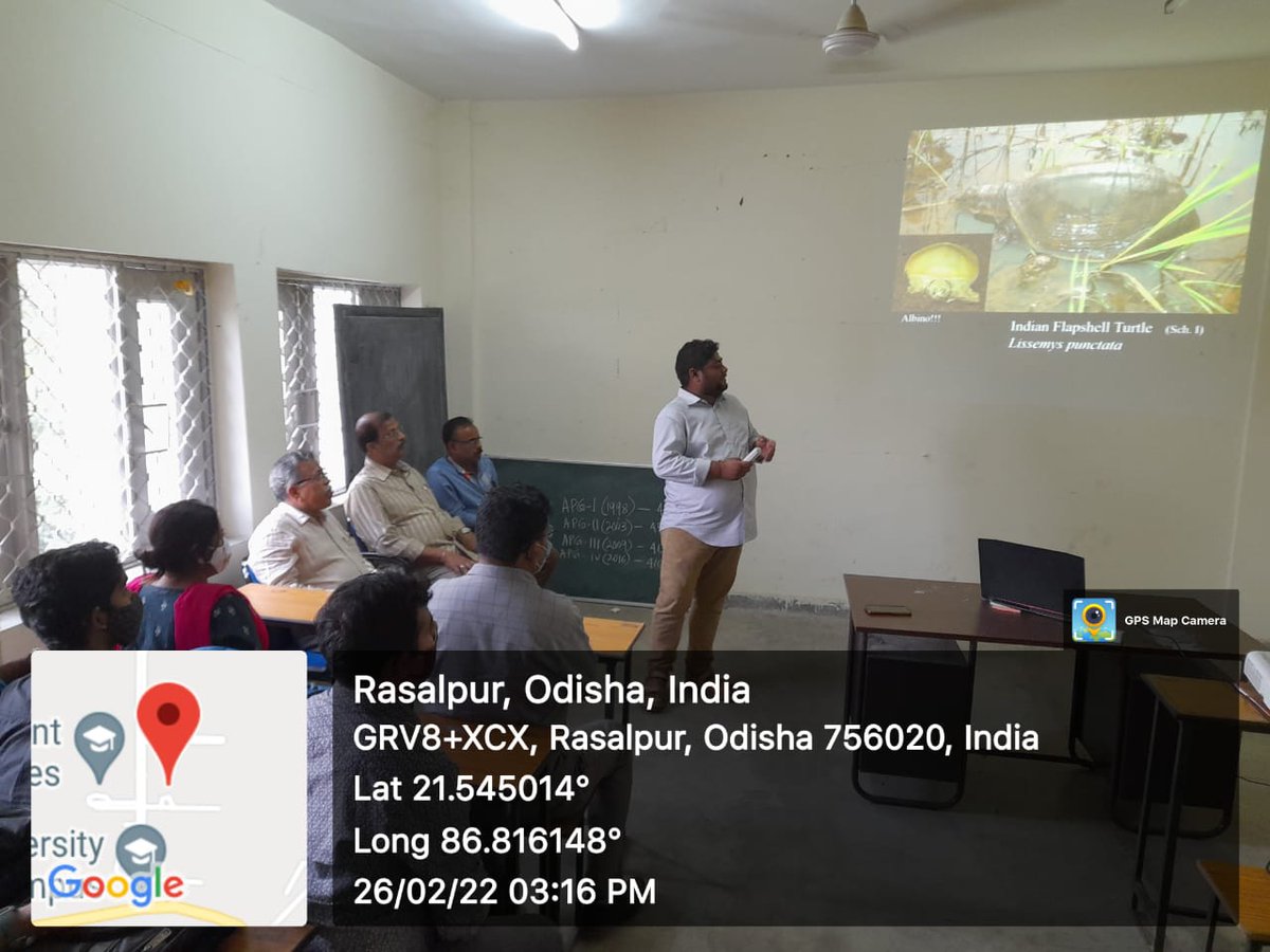 NEILBINDAS's tweet photo. Loved talking to people about herpetofauna and could see how much they misinterpreted them. Myths and mythologies preoccupy their mind.. was happy to answer questions from a diverse group of students! @FakirMohanUniv @CMO_Odisha @PMOIndia @dpradhanbjp #NationalScienceDay2022 https://t.co/84UbWPucj5