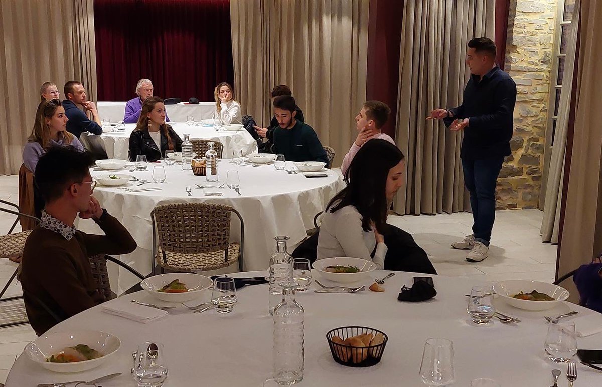 aimevivion's tweet photo. Merci au @RotaryFR pour cette semaine de séminaire incroyable pour le RYLA ! C’était super de pouvoir échanger sur les ambitions et futurs projets de @PepinesqueFr ! Nous revenons tout le mois de mars chez Bitume et nous préparons la suite… 🔥

👉 https://t.co/CbQKmSTNcm https://t.co/7NWRIQXfi6