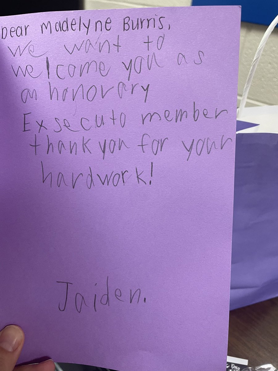 Madelyne Burris tweet media