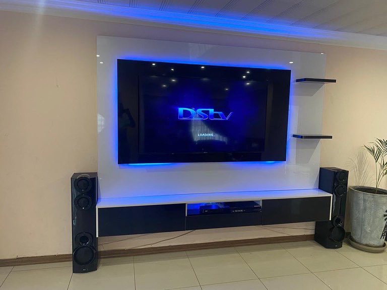 Tash2Yellow's tweet photo. My company made all of these 🥺 Please RT, my next customer might be on your timeline 🙏🏼❤️ #BBMzansi #Ukraine #PrayForUkraine https://t.co/R78dkQjqex