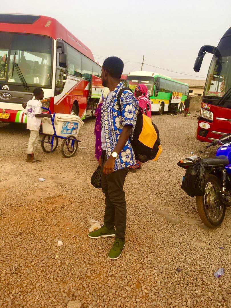 Not everyone wears a suit on Monday. 
.
.
.
#ghanatourism #blacktravel #blacktravelfeed #exploremore #beautifuldestination #accraghana #wanderlust #travelnow #travelnoire #visitafrica #visitghana #wheretonext #adventure #solotravel #grouptrip