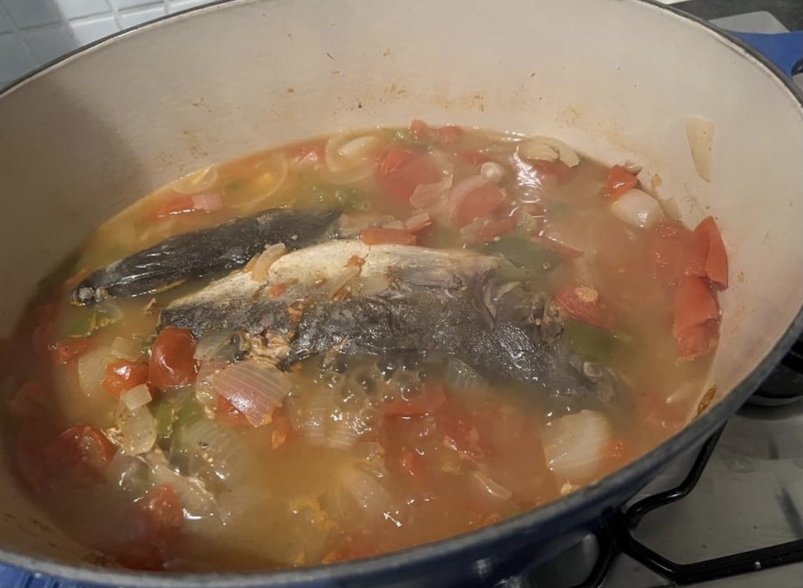 mzwandileMasina's tweet photo. Dear @tito_mboweni, this fish won’t forgive you in heaven 😅😅😅😅 https://t.co/Ql2j4XXe2u