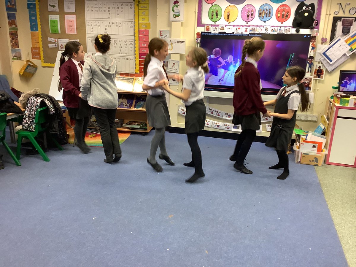 AllSaintsTraff's tweet photo. Super dancing from our Year 4 & 5 children this evening #IrishDancingClub #skip #hop #jump #partnerdance #heeltoe π«πππΌ https://t.co/mIuLFwVmMn