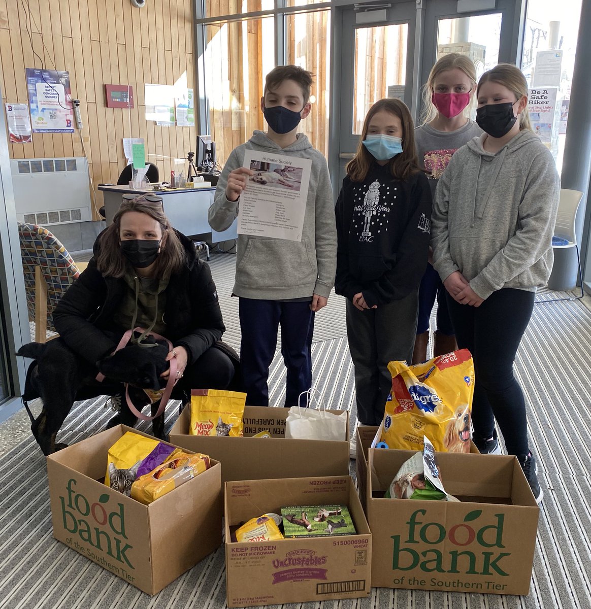 MrsDabek's tweet photo. Our student government had a special (and very excited!) visitor today. Thank you to all who supported their collection for the Humane Society #BPatriotProud #MacArthurStrong @BCSDMAPrincipal @bchumanesoc https://t.co/0EM8BMv0V4