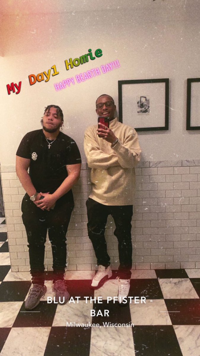 almightyjaychip's tweet photo. @22jthomasJustin  4L 🖤 https://t.co/MVt5tjc9sk