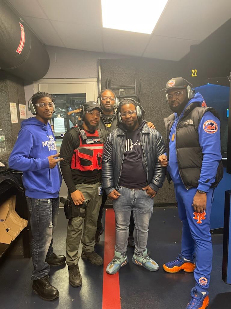 BDubb_Brotalk's tweet photo. B-Dubb Bro Talk Monday's @ 8:00pm Episode 18 "Let's Talk Mental Health"!!! Tune N 2 YouTube, Spotify, &amp; All Major Streamin' Platformz. 4 Bookingz Tweet Us @BDubb_Brotalk https://t.co/w0MGzic0Z6
