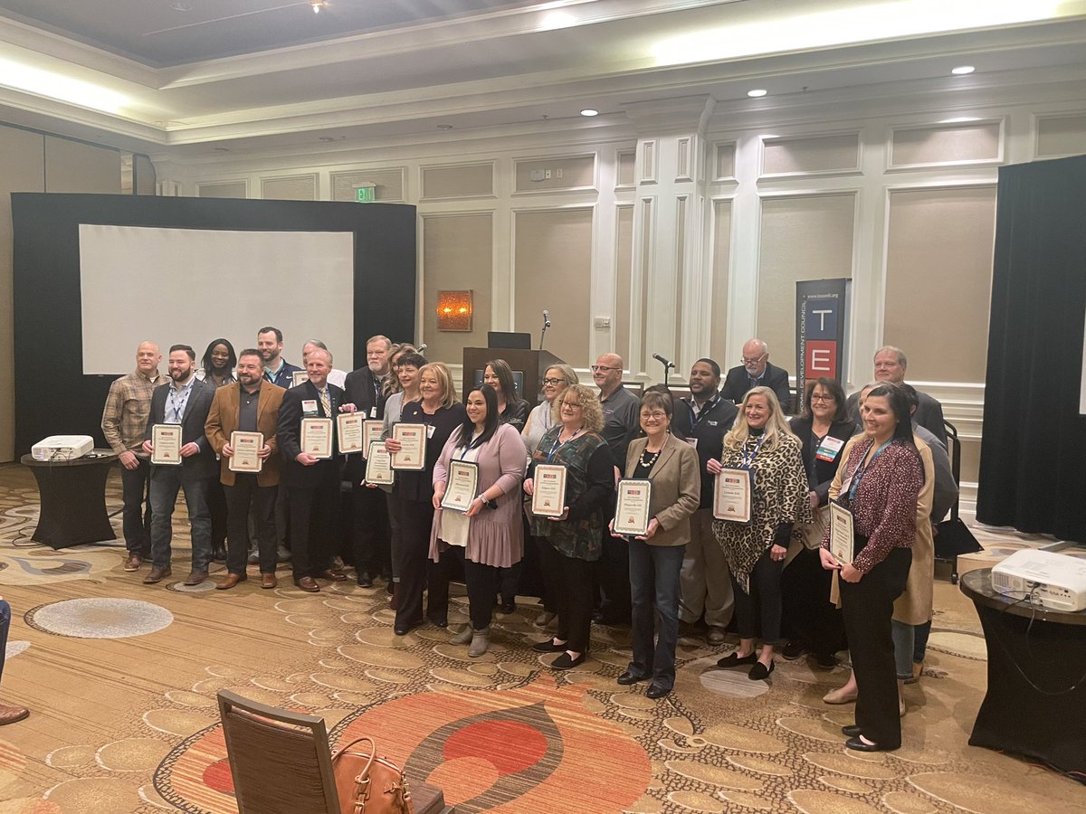 PCDC_TX's tweet photo. We are honored to have been recognized as a recipient of @TexasEDC 2021 Excellence Award at TEDC’s Annual Winter Conference in Sugar Land, Texas! 

Read the full release at https://t.co/D3SBGVgldO

#connectPF #econdev #PflugervilleStrong #TEDC  #Texas #excellence #tedcexcellence https://t.co/YkQhxNdFYO