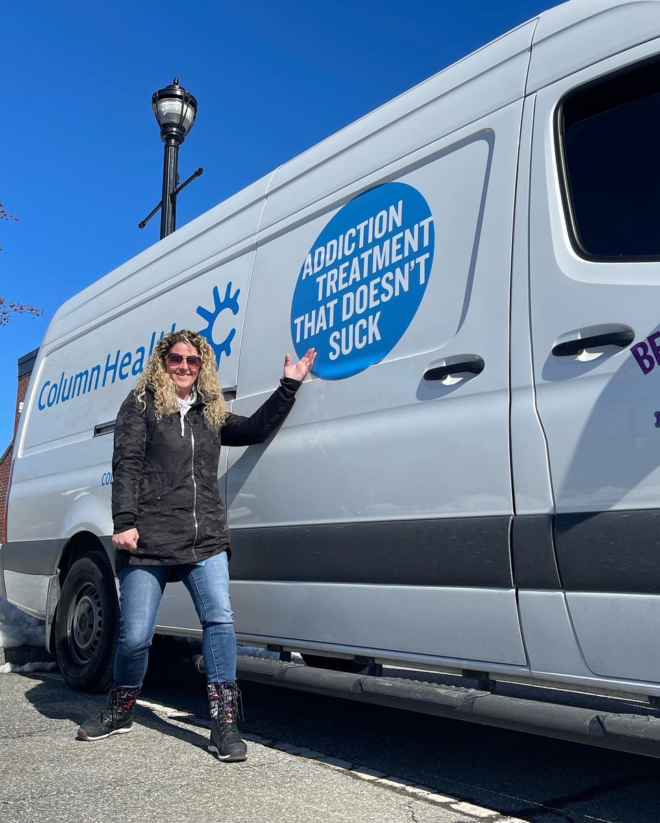 ColumnHealth's tweet photo. #mobilemondays in Salem with one of our newest Physician Assistant’s Annalisa and the incomparable Jess from our Outreach team. 

Thank you both for the work you do! 

#addictiontreatmentthatdoesntsuck #werecover #dontgiveup #recoveryispossible #helpishere #stigmafree https://t.co/LieFtym1eP