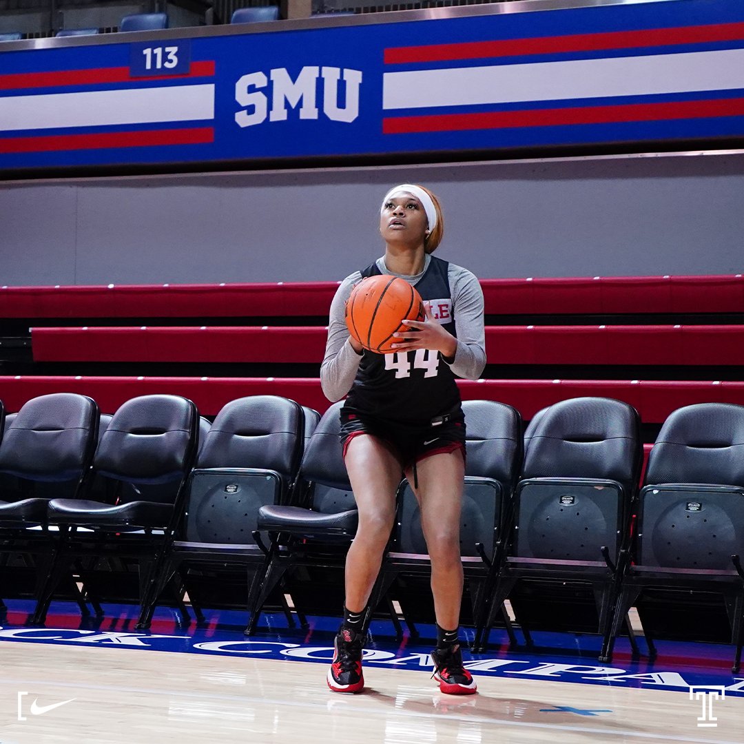templewbb's tweet photo. 📸📸 from shootaround at Moody Coliseum! 

𝗟𝗢𝗖𝗞𝗘𝗗 𝗜𝗡 https://t.co/4vyZzwRgXV