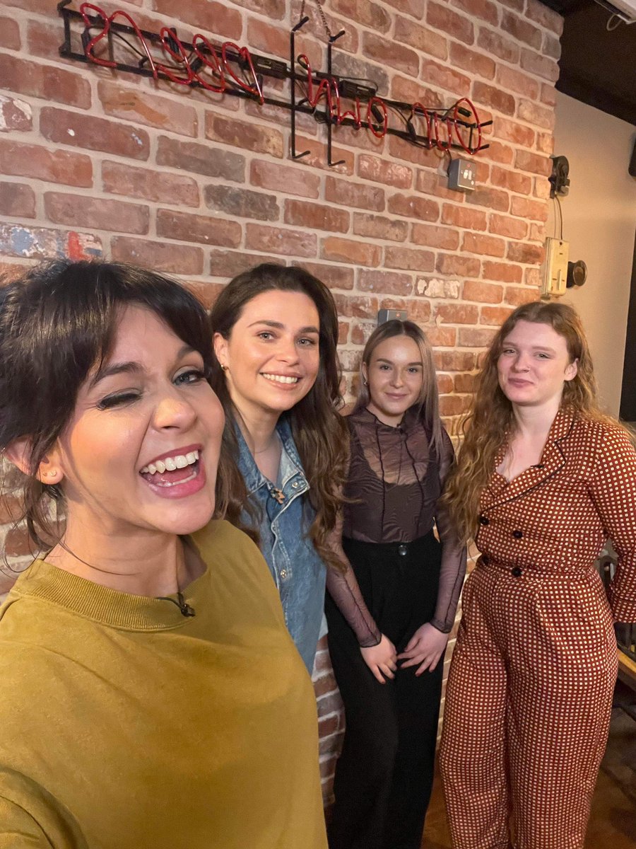 the_brittjones's tweet photo. The One Show with @LaurenLayfield @sashapallari. Taking it day by day in the mission to loving being natural in a world of filters 📸 #filterdrop https://t.co/pQCeAWOIbG