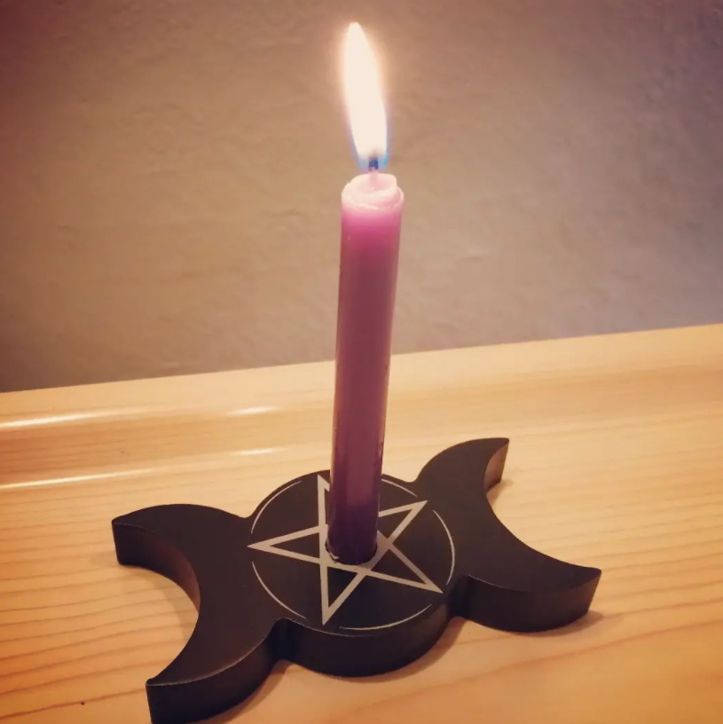 CosmicUnicorn1's tweet photo. Triple Moon Pentagram Spell Candle Holder.
Want one? You can have one!
They're just £2.50 from our "Candles and Candle Holders" section at https://t.co/06AScTsPf5
#triplemoon #wicca #wiccan #wiccanspells #witchesspells #pagan #pentagram #blessedbe https://t.co/1c2x29medC