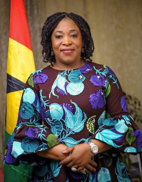 bainamedia's tweet photo. The Minister for Foreign Affairs and Regional Integration Shirley Ayorkor Botchwey, has revealed that at least 220 Ghanaians residing in Ukraine are anticipated to come home as a result of the government's evacuation operations during the country's upheaval.
#bainanews
#bainatv https://t.co/MbbdNiNoVF