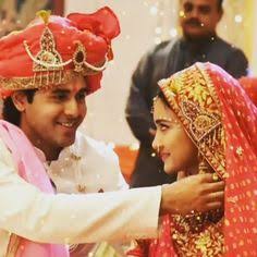 HAPPY 3RD ANNIVERSARY SAMAINA ❤😍

Samaina Shaadi wala pyar 

<a href="/Ashisinghh/">Ashi Singh</a> @irandeeprai

#YehUnDinonKiBaatHai