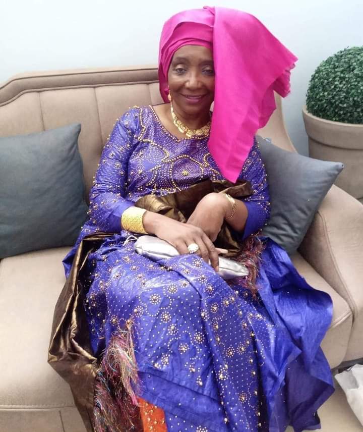 Clement_Mbom's tweet photo. Aicha Koné rassure ses fans suite aux rumeurs annonçant son décès :

"Je me porte bien, merci à mes fans de s’inquiéter pour moi. Que Dieu nous éloigne tous de la maladie et nous guérisse."

#influenceur225 https://t.co/msppoNAVD7