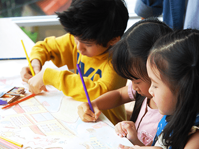 edwebnet's tweet photo. TODAY! #edWebinar Spark Creativity, Exploration, and Play: Structured Activity Time for Students @derwood73 @carr_8 @Jehehalt @CommonSenseEd https://t.co/i1azIX6DSE https://t.co/Oeevu0uVUC