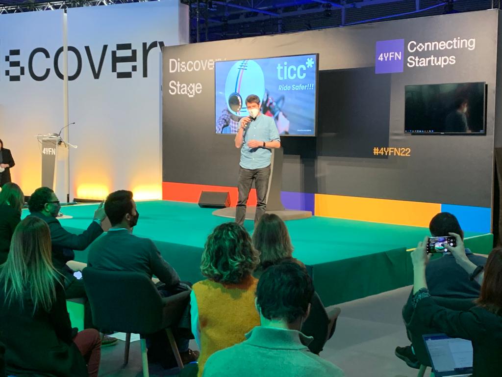 ticcmobility's tweet photo. We're happy to be at the #MWC22  and #4YFN22  presenting our smart helmet blinker for urban riders amongst other startups chosen by @barcelonactiva. We feel proud to be part of the #startup ecosystem fostering for a better future in our cities! #ticc #ticcmobility #helmetblinker https://t.co/Tis11DRHrK